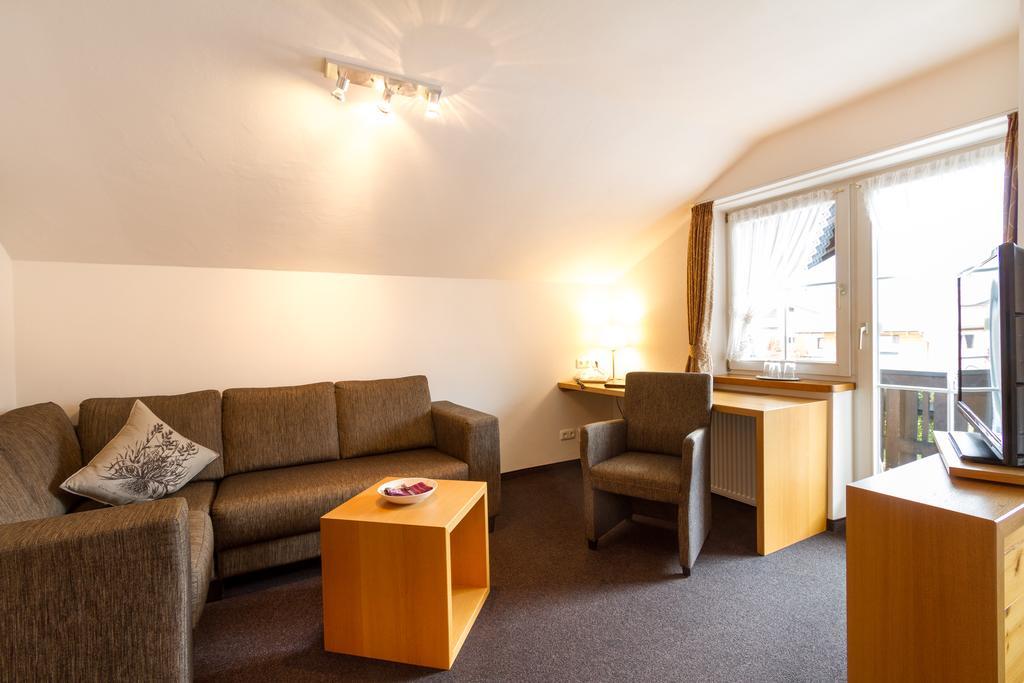 Hotel Garni Gerberhof ***S Όμπερσντορφ Εξωτερικό φωτογραφία